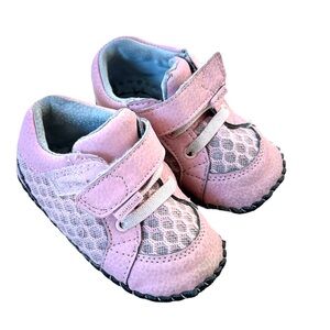 Pedi Ped walking shoes